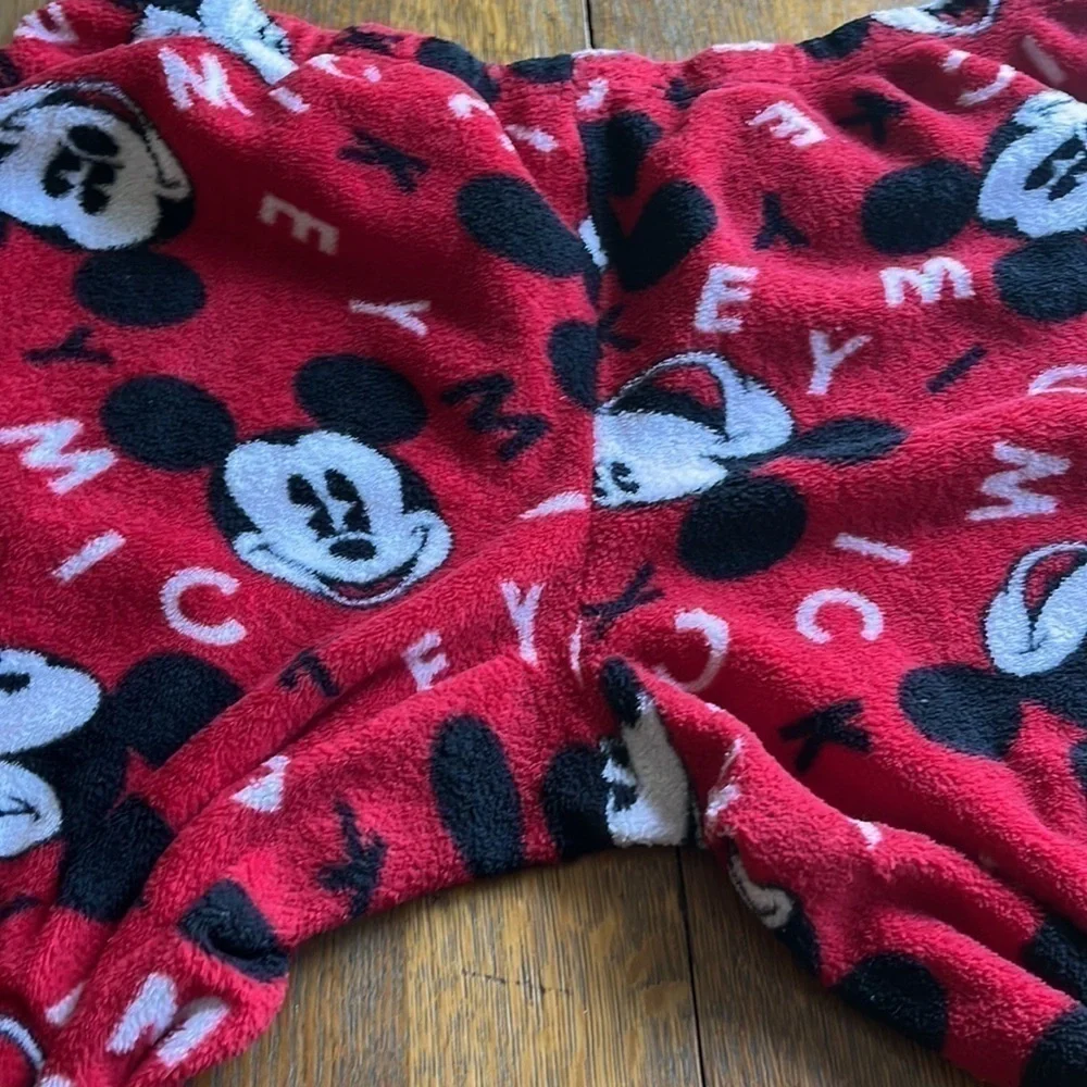 Disney red mickey